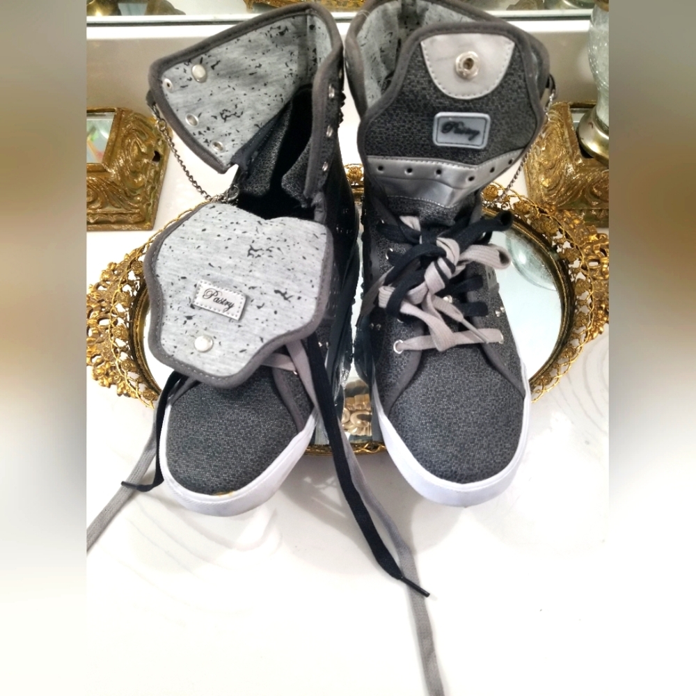 Pastry high top embellished pinwheel sneakers size 9 women but can be unisex.